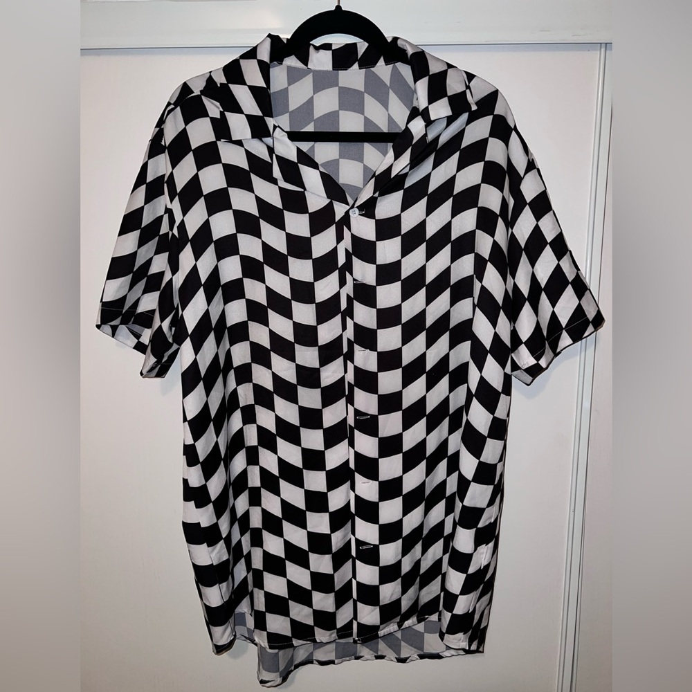 Black & White checkered Men’s shirt